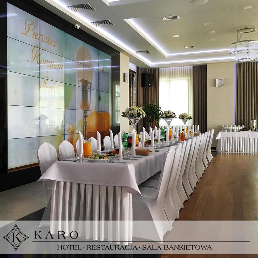 Hotel Karo ราดอม ภายนอก รูปภาพ